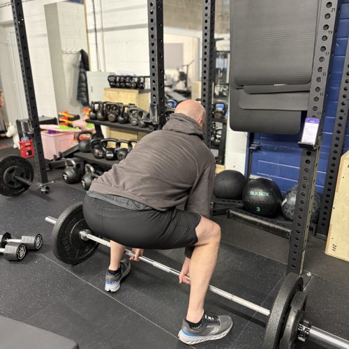 Wayne deadlifting